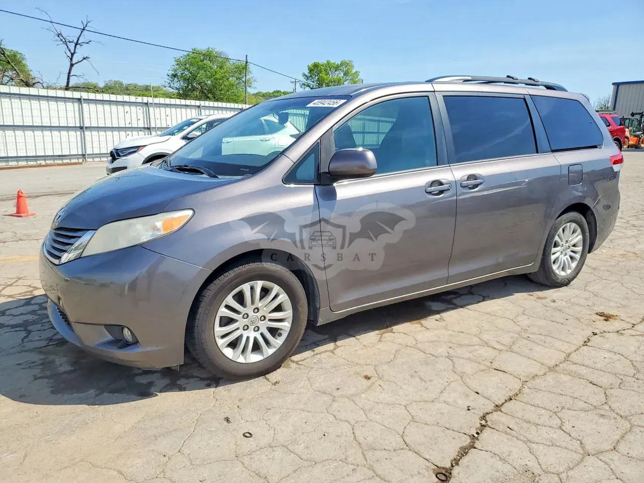 Toyota Sienna 3.5L 6 2014