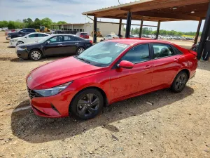 Hyundai Elantra 2.0L 4 2022