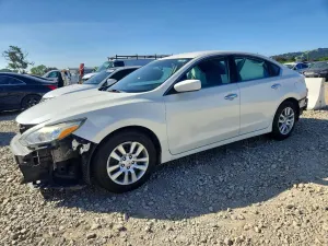 Nissan Altima 2.5L 4 2016