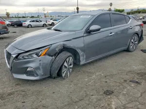 Nissan Altima 2.5L 4 2021