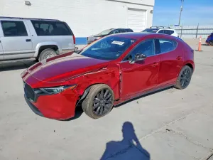 Mazda 3 2.5L 4 2022