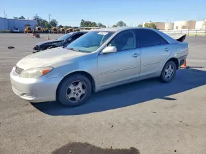 Toyota Camry 3.0L 6 2003