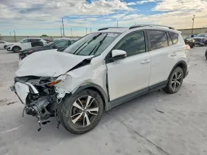 Toyota Rav4 2.5L 4 2017