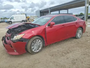 Lexus ES 3.5L 6 2013