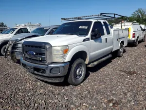 Ford F-250 6.2L 8 2015