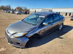 Ford Focus 2.0L 4 2013
