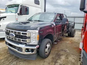 Ford F-350 6.7L 8 2023