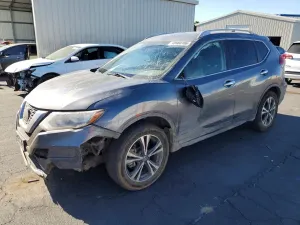 Nissan Rogue 2.5L 4 2020