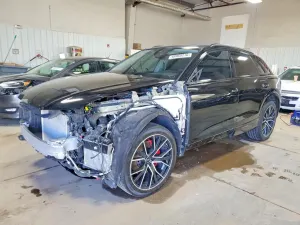 Audi Q8 3.0L 6 2023