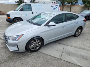 Hyundai Elantra 2.0L 4 2020