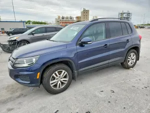 Volkswagen Tiguan 2.0L 4 2016