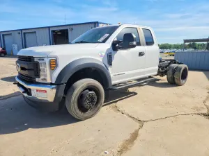 Ford F550 6.7L 8 2018