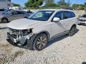 Mitsubishi Outlander 2.4L 4 2019