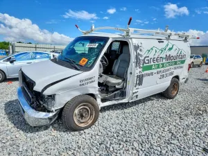 Ford Econoline 4.6L 8 2014