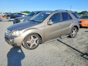 Mercedes-Benz ML 5.5L 8 2008