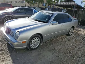 Mercedes-Benz E 3.2L 6 2001