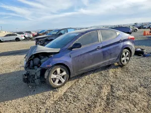 Hyundai Elantra 1.8L 4 2013