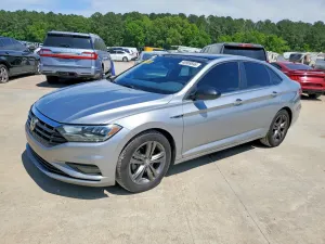 Volkswagen Jetta 1.4L 4 2021