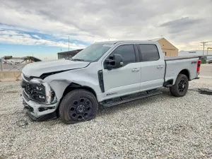 Ford F-250 6.7L 8 2025