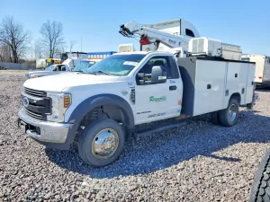 Ford F550 6.7L 8 2019
