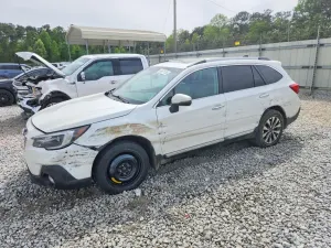 Subaru Outback 3.6L 6 2018