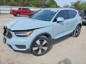Volvo XC40 2.0L 4 2019