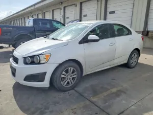 Chevrolet Aveo (Sonic) 1.8L 4 2014