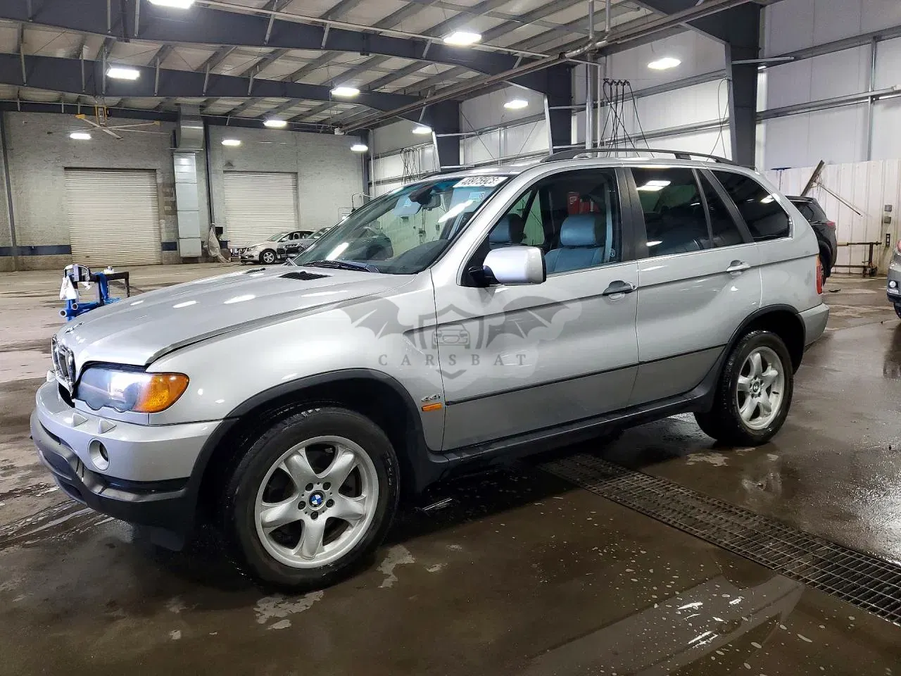 BMW X5 4.4L 8 2000