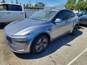 Tesla Model Y 2026