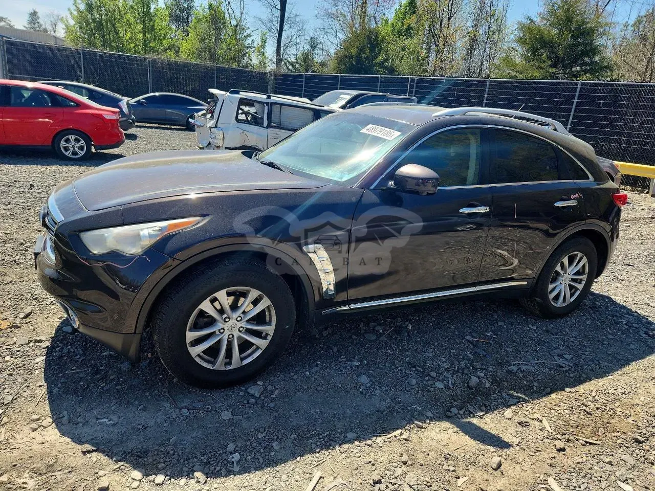 Infiniti FX 3.5L 6 2012