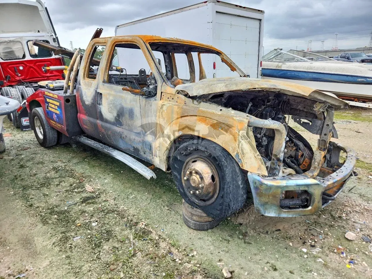 Ford F-350 6.2L 8 2011