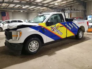 Ford F-150 3.3L 6 2021