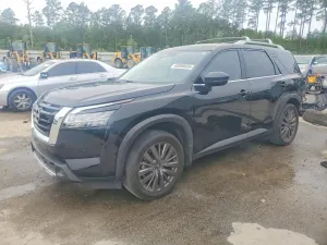 Nissan Pathfinder 3.5L 6 2024