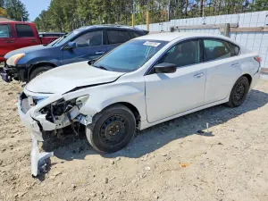 Nissan Altima 2.5L 4 2015
