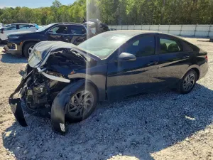 Hyundai Elantra 2.0L 4 2024