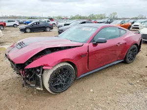 Ford Mustang 5.0L 8 2026