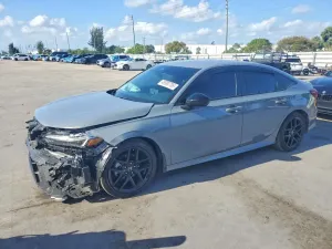 Honda Civic 2.0L 4 2025