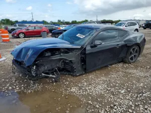 Ford Mustang 2.3L 4 2025