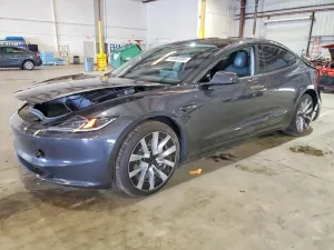 Tesla Model 3 2025