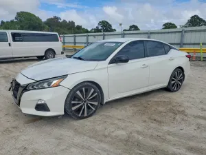 Nissan Altima 2.5L 4 2020