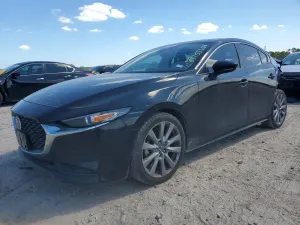 Mazda 3 2.5L 4 2022