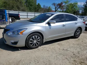 Nissan Altima 2.5L 4 2015