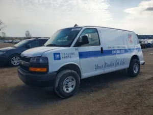 Chevrolet Express 6.6L 8 2022
