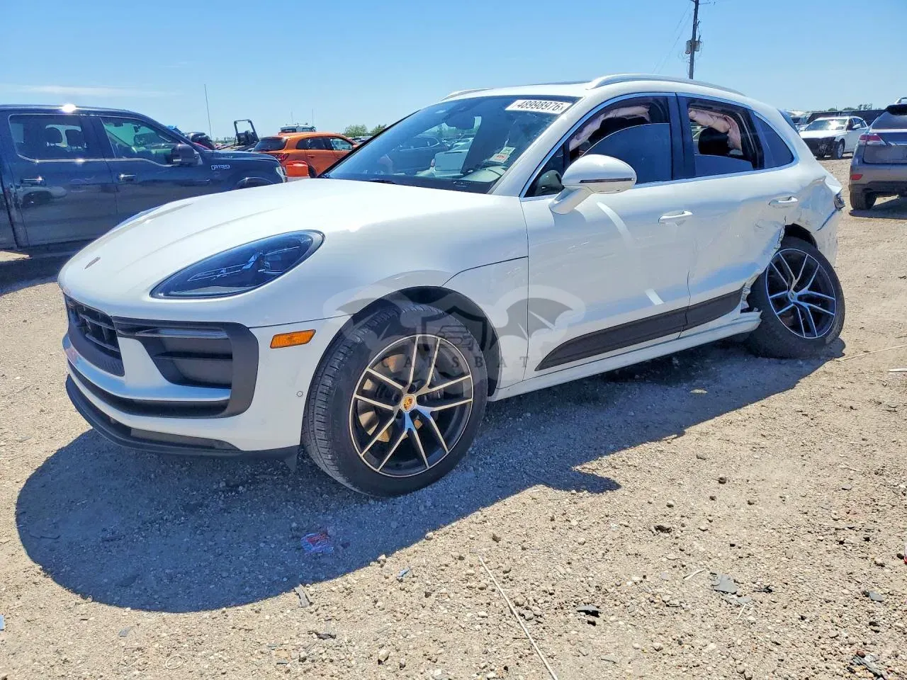 Porsche Macan 2.0L 4 2024