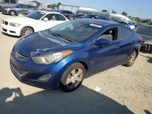 Hyundai Elantra 1.8L 4 2013
