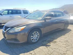 Nissan Altima 2.5L 4 2017