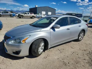 Nissan Altima 2.5L 4 2015