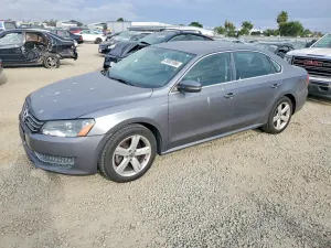 Volkswagen Passat 1.8L 4 2014
