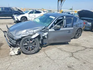 Infiniti Q50 3.7L 6 2015