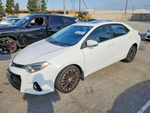 Toyota Corolla 1.8L 4 2015
